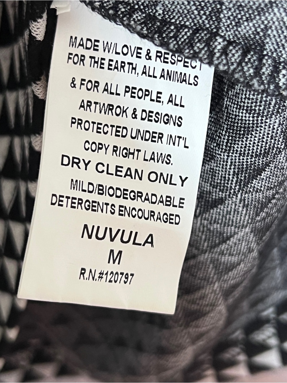 Nuvula Black & White Geometric Long-Sleeve Top with Orange Corduroy Collar - Picture 9 of 14
